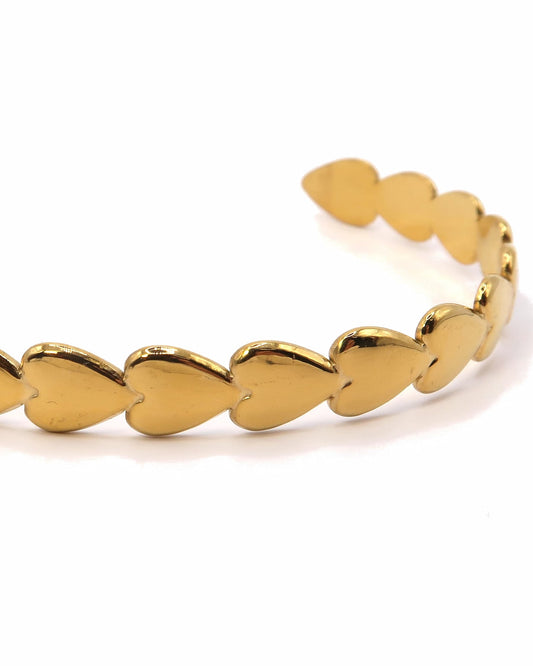 AMELIA - Goldener Edelstahl Herz Armreif