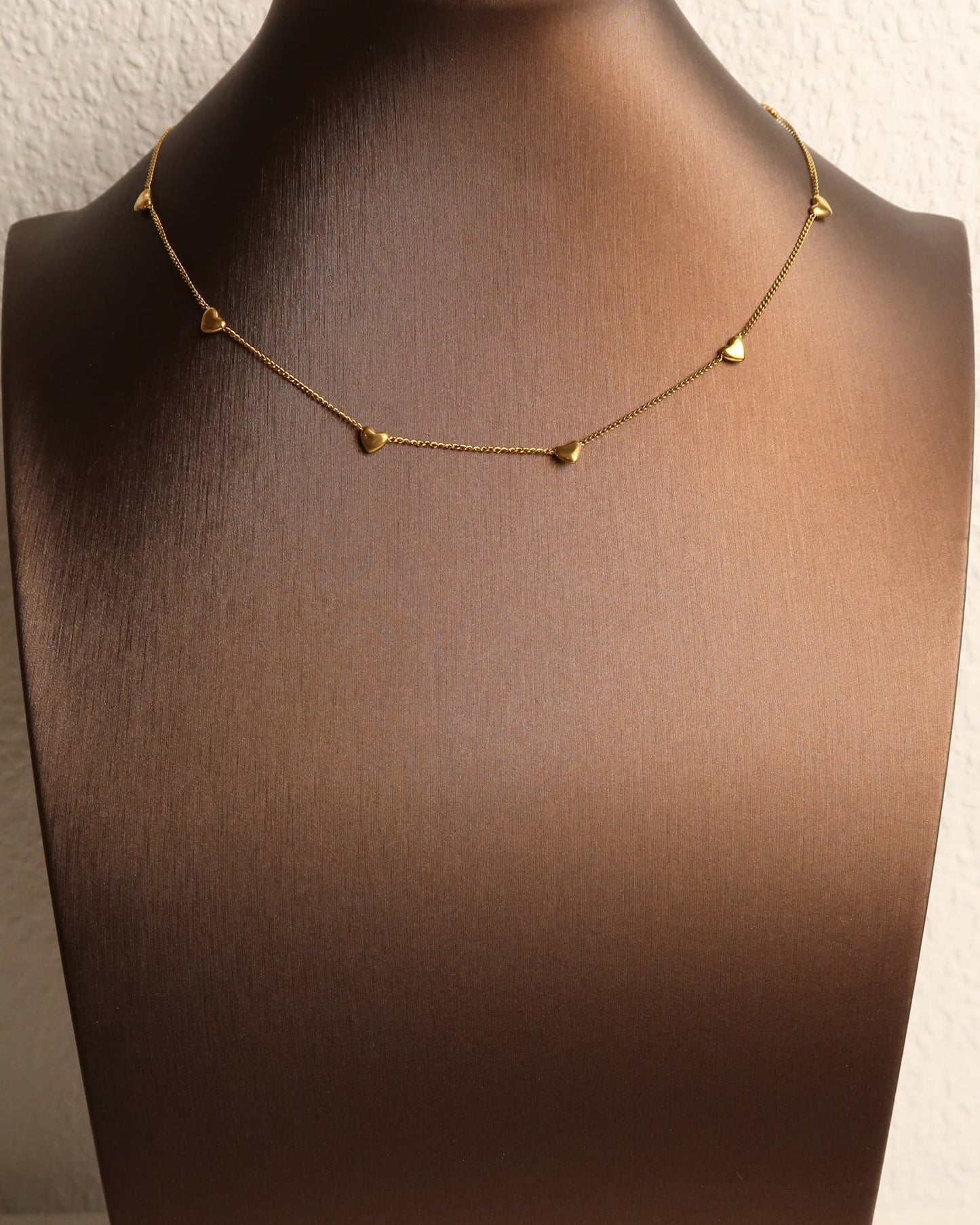GINNY - Zierlicher Edelstahl Herz Choker