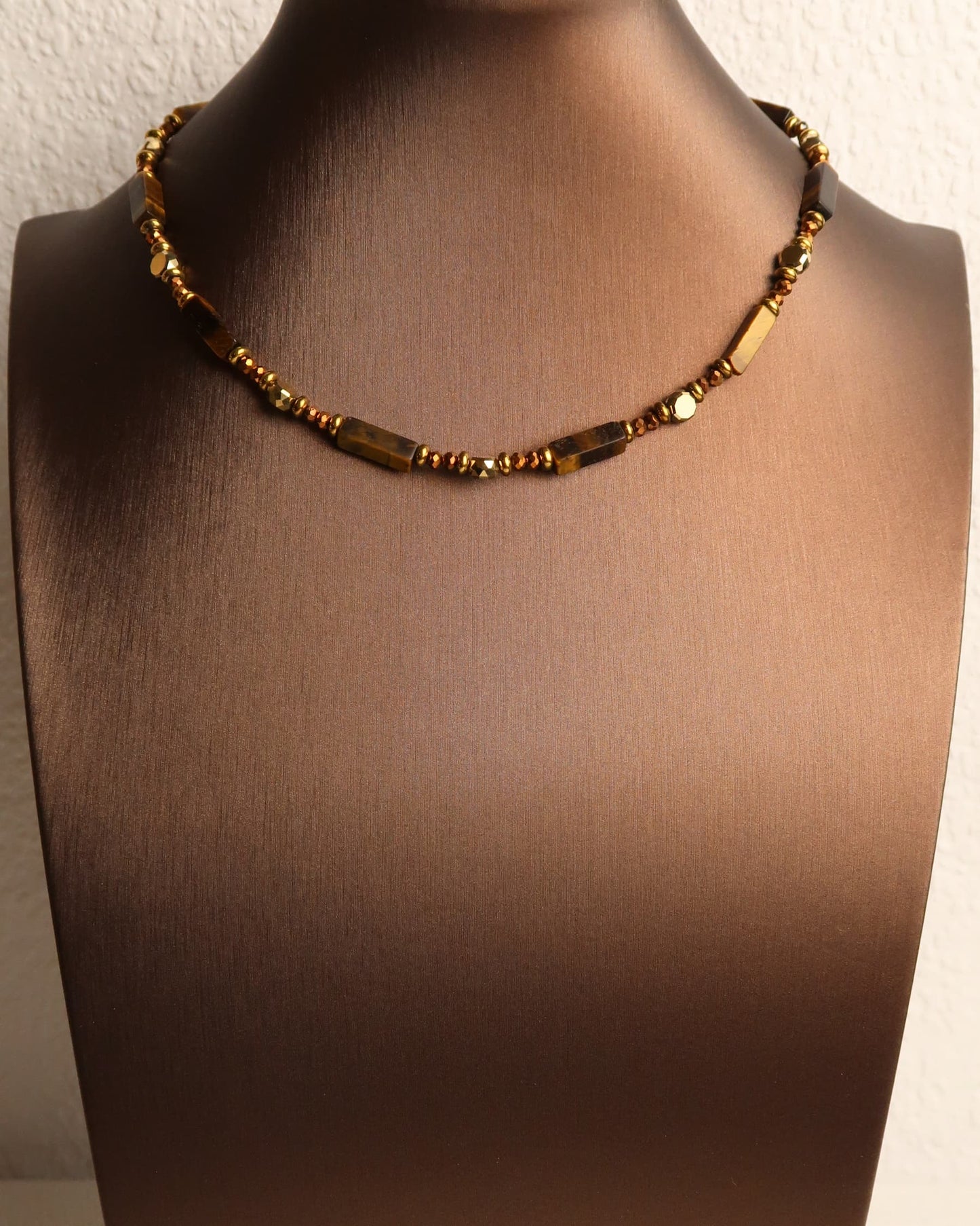 SORA - Braune Tigerauge Perlenkette