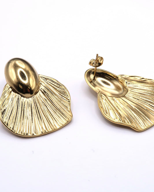 OLENA - Goldene Statement Muschel Ohrringe